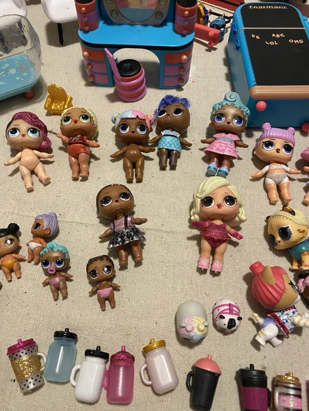 LOL Surprise Lot ~ Huge Collection Dolls, Accessories & Furniture -100+ Items